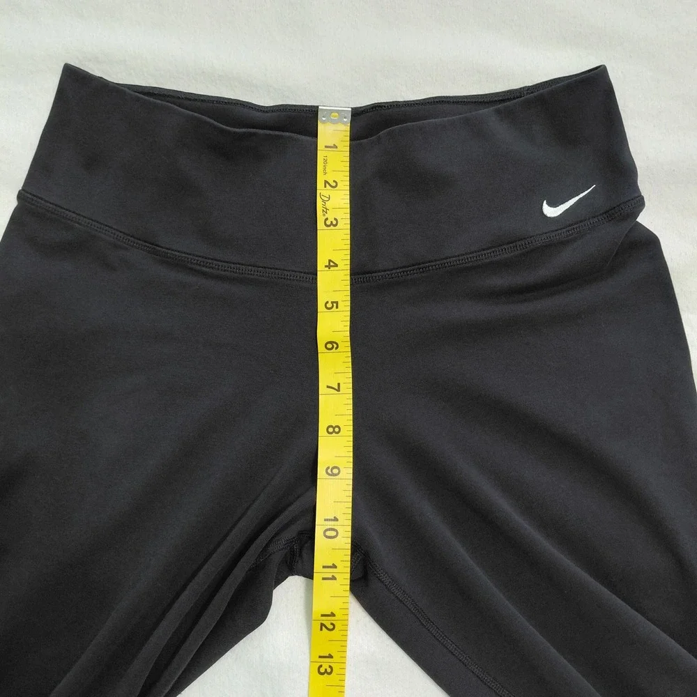 Nike DriFit Legend 2.0 Women M Compression Tight Leggings Black Pants 548511-010